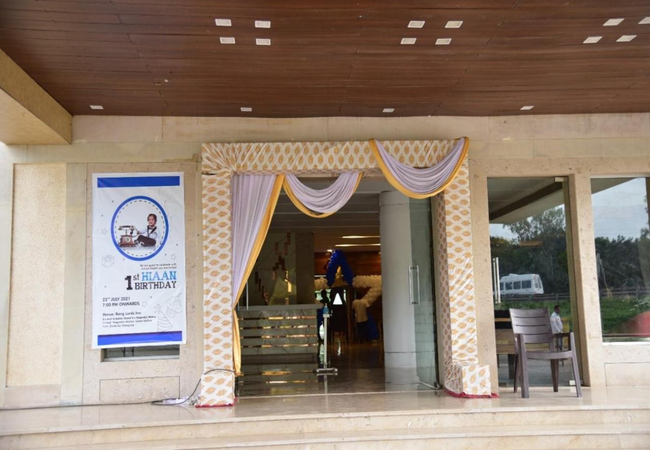 Rang Lords Inn Bharuch מראה חיצוני תמונה